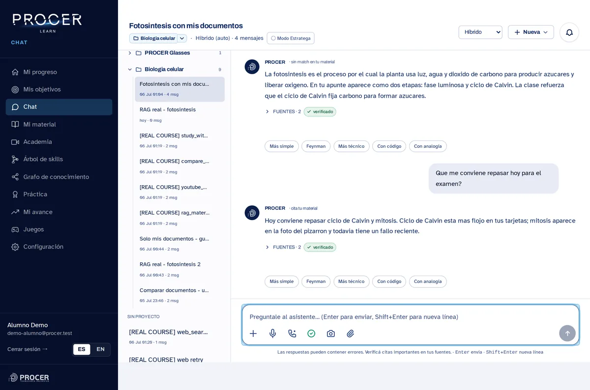 Chat de PROCER Learn respondiendo con el material del estudiante.